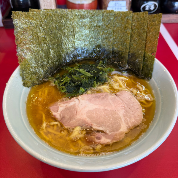 「朝ラーメン」@横浜家系らーめん たま家の写真