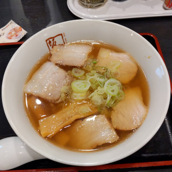 「喜多方ラーメン」@喜多方ラーメン 坂内 五反田駅前店の写真