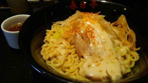 「鳥豚油そば 並盛 890円」@油そば専門店 春日亭 錦糸町店の写真