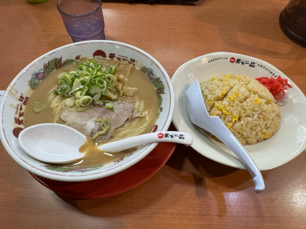 「ランチ　チャーハンセット」@天下一品 くずは店の写真