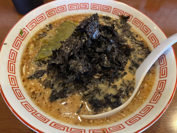 「豚骨醤油磯のりハリガネ800円」@哲麺 めじろ台店の写真