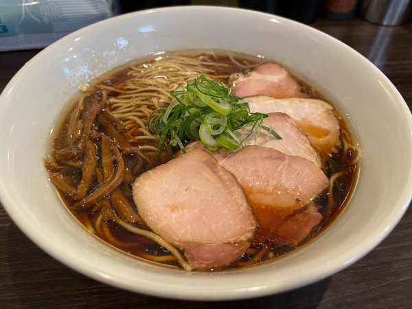 「チャーシューメン 醤油 替玉」@かしわぎの写真
