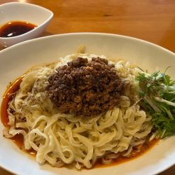 汁なし担々麺 （大盛）＋辛さ増し