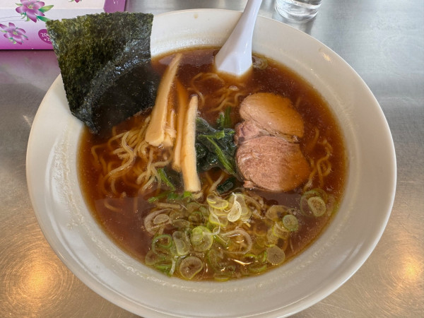 「東京ラーメン（中盛）」@ラーメンショップじゅげむの写真
