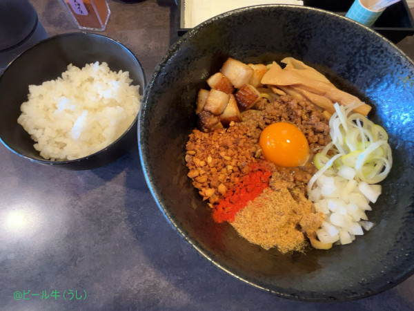 「カレーまぜそばライスセット(950円＋100円)」@だるまの写真