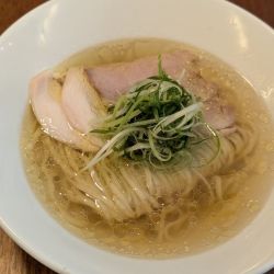 丸鶏塩とミニオムチャ