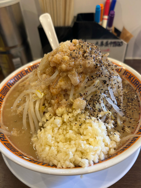 「ミニ限定ラーメン　塩」@顎で喰らえ ラウンドワン草加店の写真