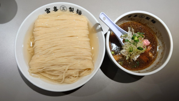 「鰹昆布水のどごし生麺（1,350）+大盛（150円）」@富喜製麺研究所 六本木店の写真