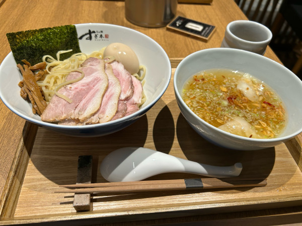 「特製塩つけ麺」@らぁ麺すぎ本 丸の内店の写真