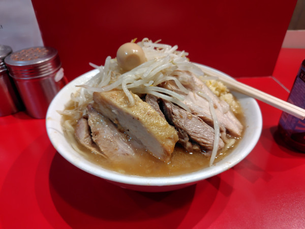 「ラーメン少な目¥980」@麺屋HEROの写真