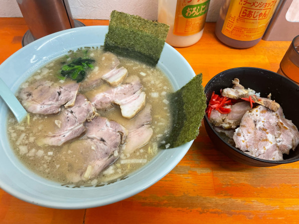 「チャーシューメン（中盛り）」@ラーメンショップ椿 春日部備後店の写真