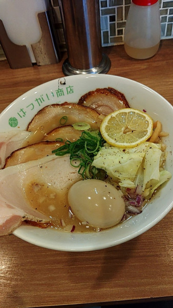 「限定・鳥取牛骨ラーメン＋チャーシュー＋味玉」@はつがい商店の写真