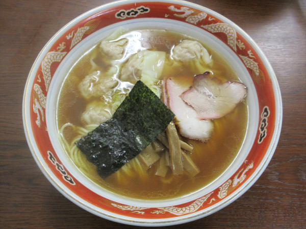 「ワンタン麺（1,350円）」@支那ソバ かづ屋の写真