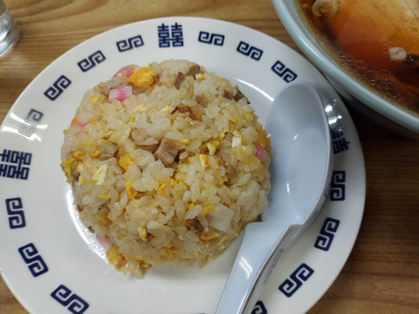 「半チャーハンとラーメンSet 800円」@足立屋の写真