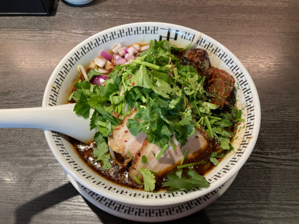 「スパイス・パクチーラー麺」@スパイス・ラー麺 卍力 行徳店の写真