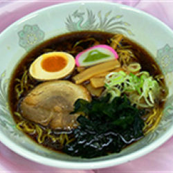 双葉コク黒ラーメン