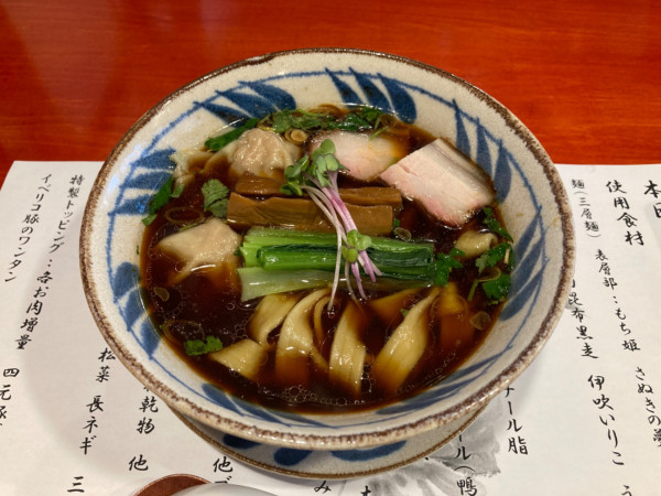 「特製中華そば」@中華そば 鴨福の写真