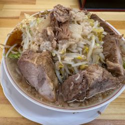 ラーメン小