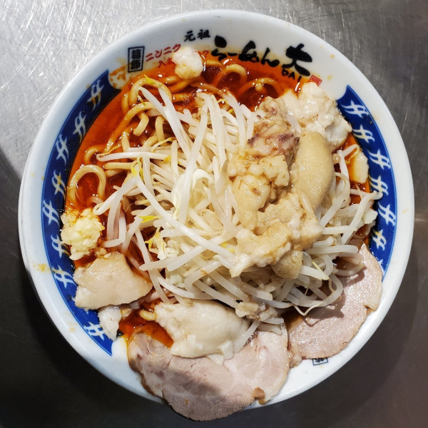 「赤らーめん」@ラーメン大 下高井戸店の写真