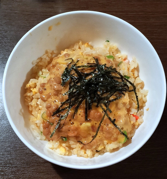「納豆チャーハン ハーフ 680円」@焼肉 純ちゃん 名和店の写真