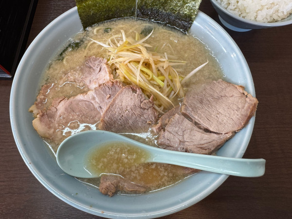 「ネギチャーシューメン」@ニューラーメンショップ 鉾田店の写真