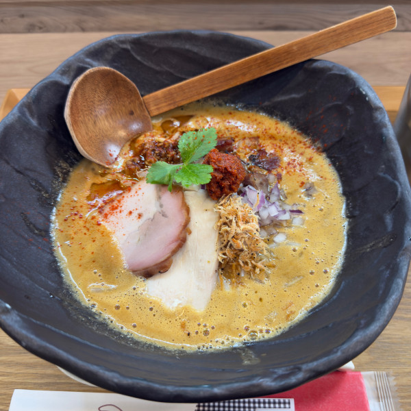 「辛みそ濃厚えびそば」@えびそば 緋彩の写真