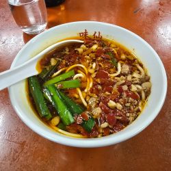 ミニ台湾ラーメン