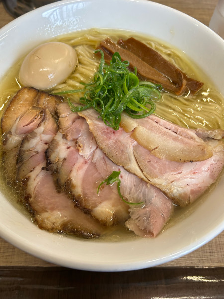 「煮玉子塩チャーシュー麺(大)」@麺庵ちとせの写真