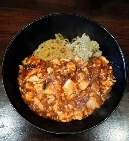 「麻婆らーめん 990円＋にんにく 100円」@台湾担々らーめん 鳴子飯店の写真