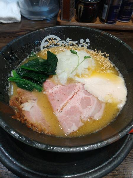 「鶏白湯醤油」@麺屋 時茂 西川口店の写真