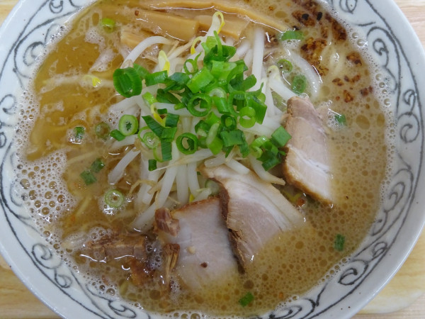 「ラーメン　850円」@鹿児島とんこつラーメン 南州の写真