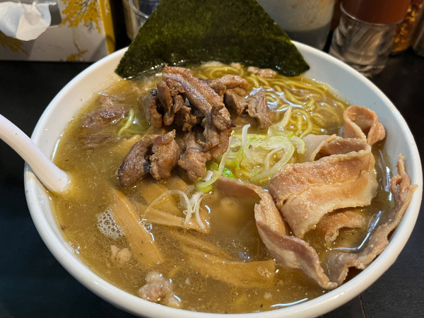 「猪10キロ100ラーメン」@一条流がんこ総本家分家四谷荒木町の写真