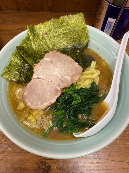 「ラーメン」@横浜ラーメン 武蔵家 国領店の写真
