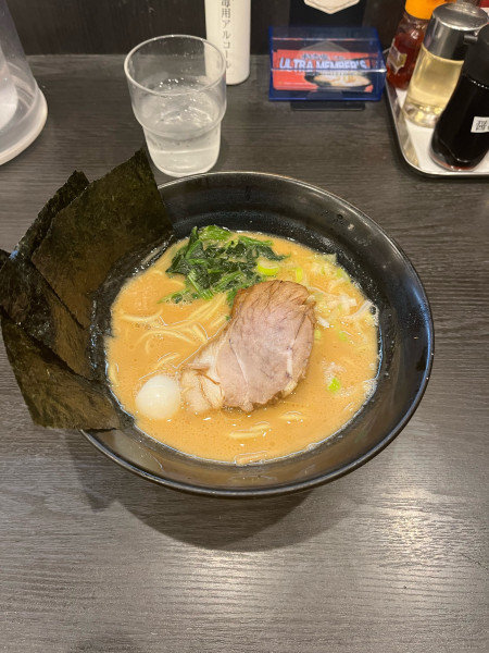 「醤油ラーメン　並」@松壱家 平塚店の写真