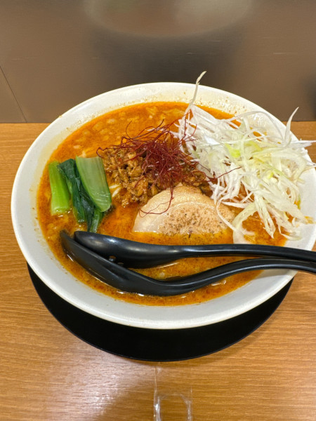 「坦々麺」@味噌ラーメン 百庵 西新宿店の写真