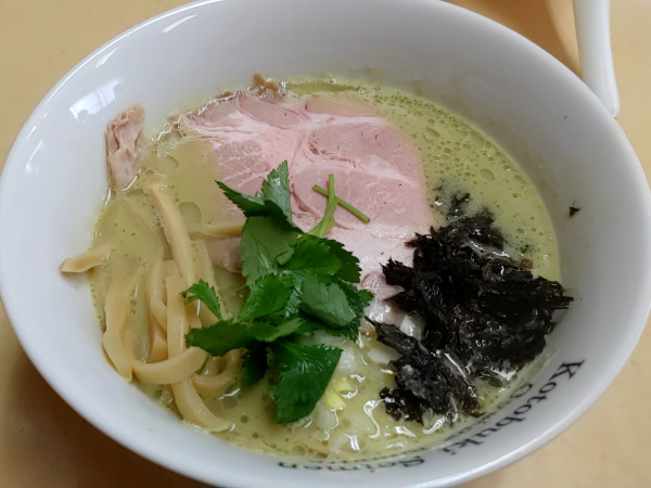 「濃厚牡蠣そば（1,100円）」@中華そば よしかわの写真