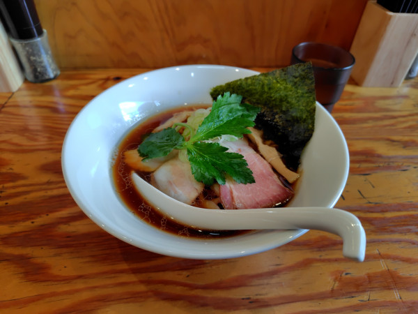 「手揉み中華そば醤油¥1100」@麺や晴心の写真