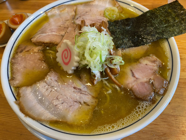 「味玉チャーシュー麺」@there is ramenの写真