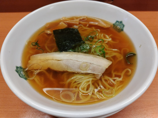 「中華そば」@日高屋 新宿靖国通店の写真