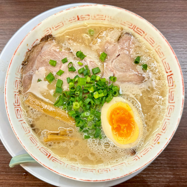 「だるまらーめん（麺半分）¥950」@だるま大使 本店の写真