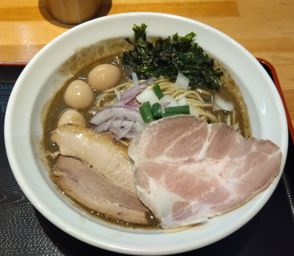 「濃厚煮干しそば(1,050円)」@煮干らぁめん 樹鈴の写真