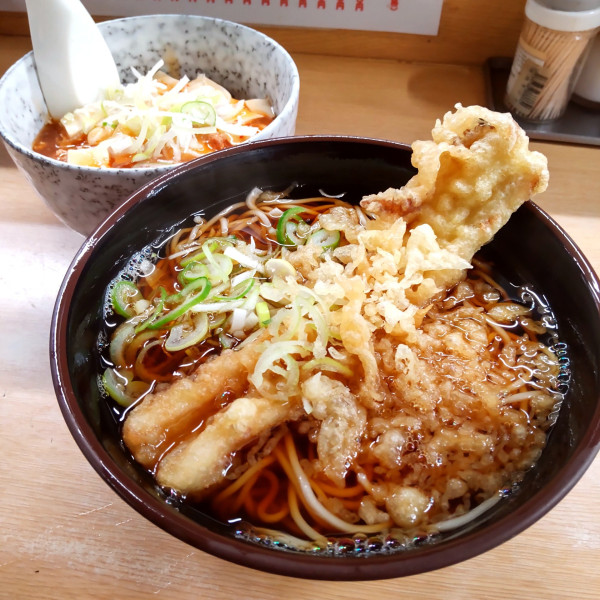 「Ｂランチ（￥600）＋ちくわ天（￥80）」@信濃路 蒲田店の写真