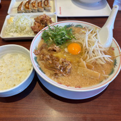 ラーメン 魁力屋 日野万願寺店の写真