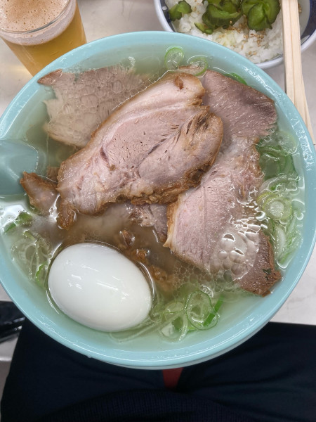 「チャーシュー麺1100円たまご100円塩味変更」@ナギチャンラーメンの写真