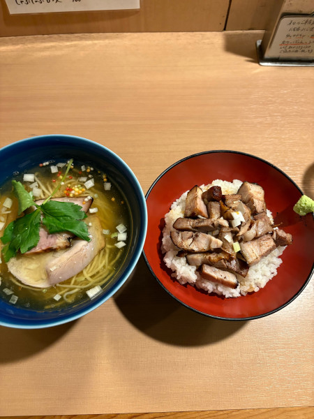 「塩ラーメン 豚丼」@支那蕎麦屋 藤花の写真