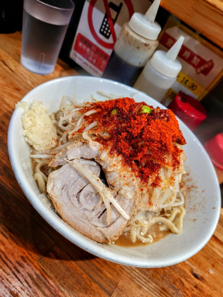 「ラーメン 並」@デカ盛り戦隊 豚レンジャーの写真
