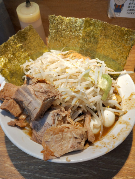 「限定『カリー第3形態』汁無し250TPうずら」@麺屋 浜一の写真