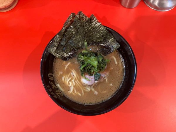 「ラーメン」@横浜家系ラーメン みどりの写真