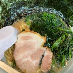 ラーメン並（のり、ほうれん草増し）