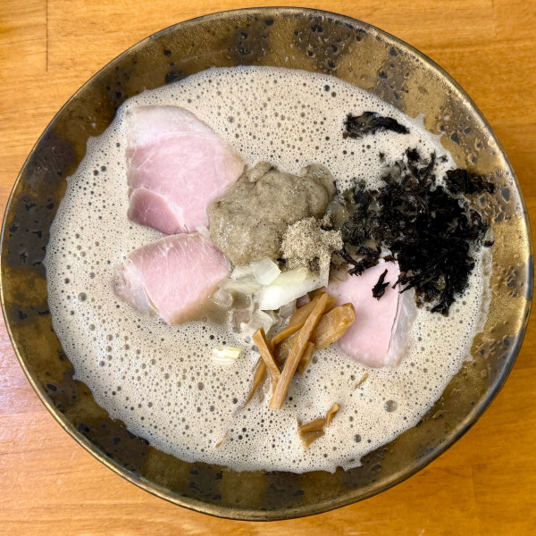 「極濃泡煮干し（麺少なめ）¥1,200」@ど煮干し和渦製麺の写真